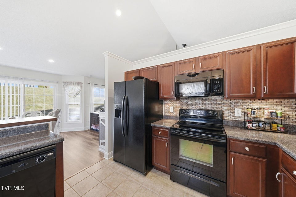 Photo #4: 54 Boone Hill Court