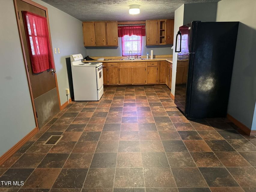 Photo #9: 11514 Norton Coeburn Road