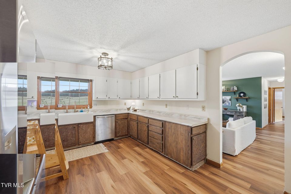 Photo #11: 2254 Boones Creek Road