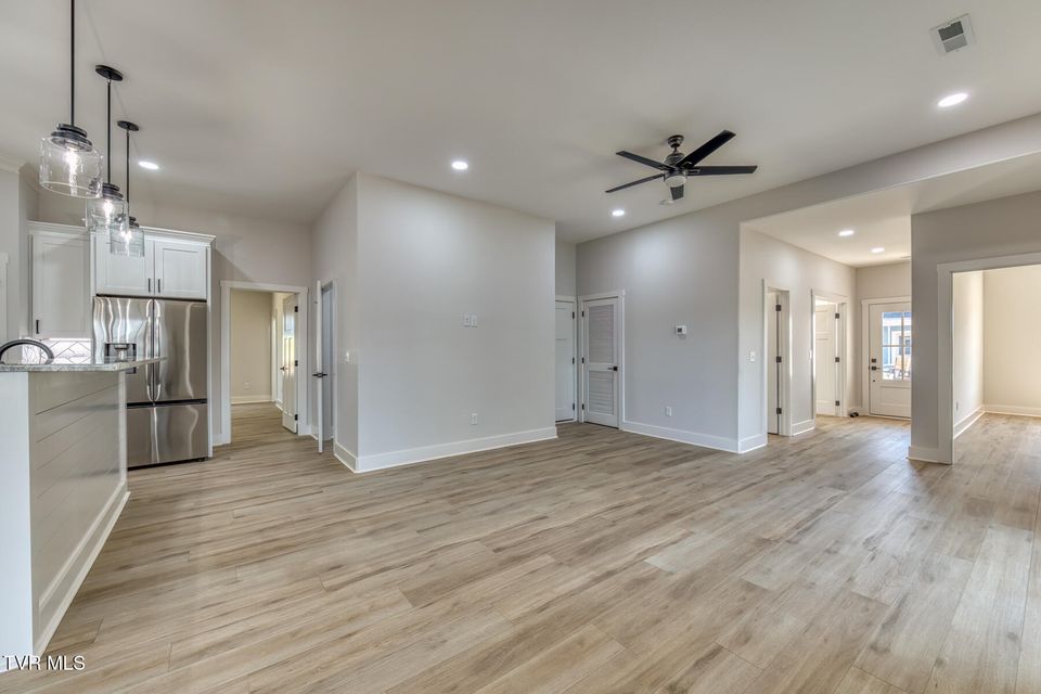 Photo #6: 79 Slonaker Circle