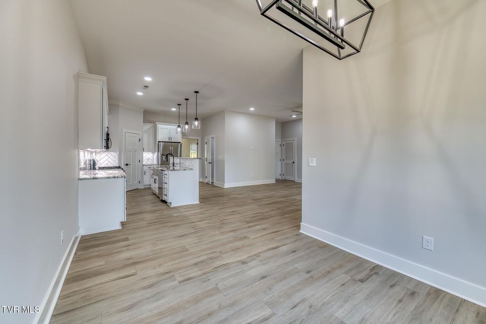 Photo #8: 79 Slonaker Circle