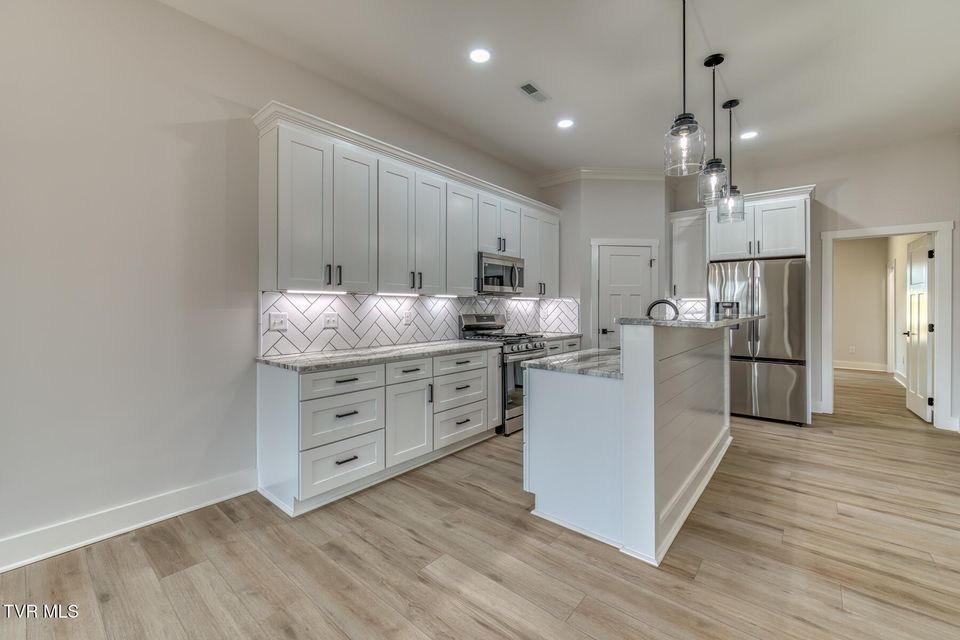 Photo #9: 79 Slonaker Circle