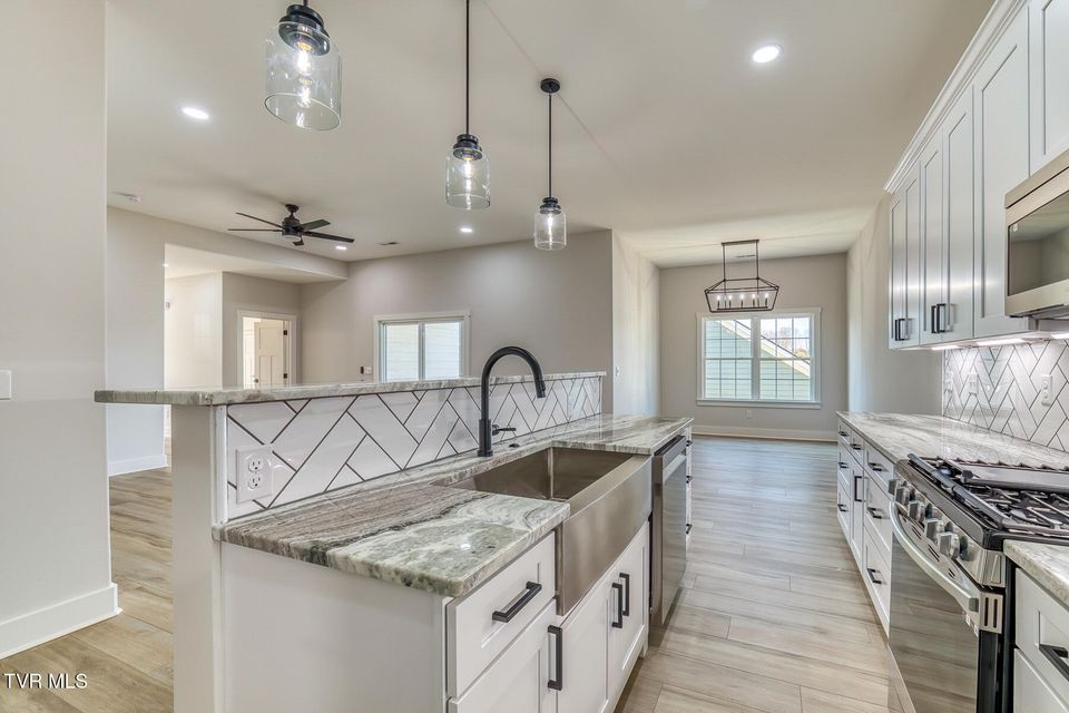 Photo #12: 79 Slonaker Circle