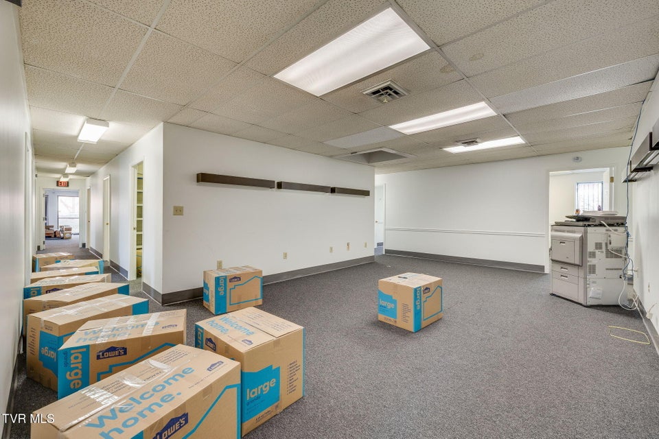 Photo #13: 311 Walnut Street