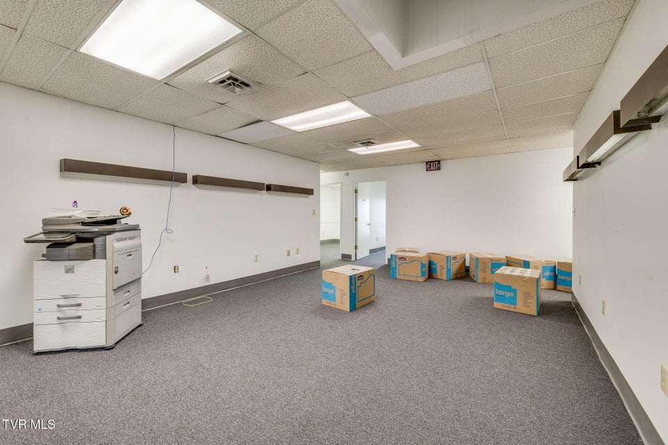 Photo #14: 311 Walnut Street