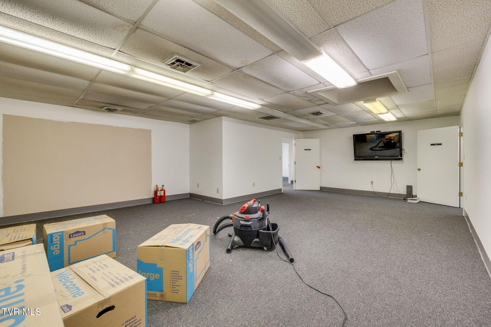 Photo #18: 311 Walnut Street