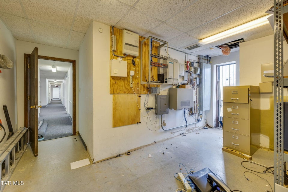 Photo #20: 311 Walnut Street