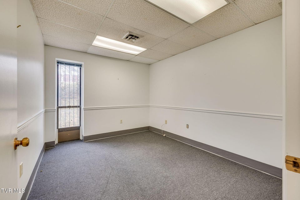 Photo #21: 311 Walnut Street