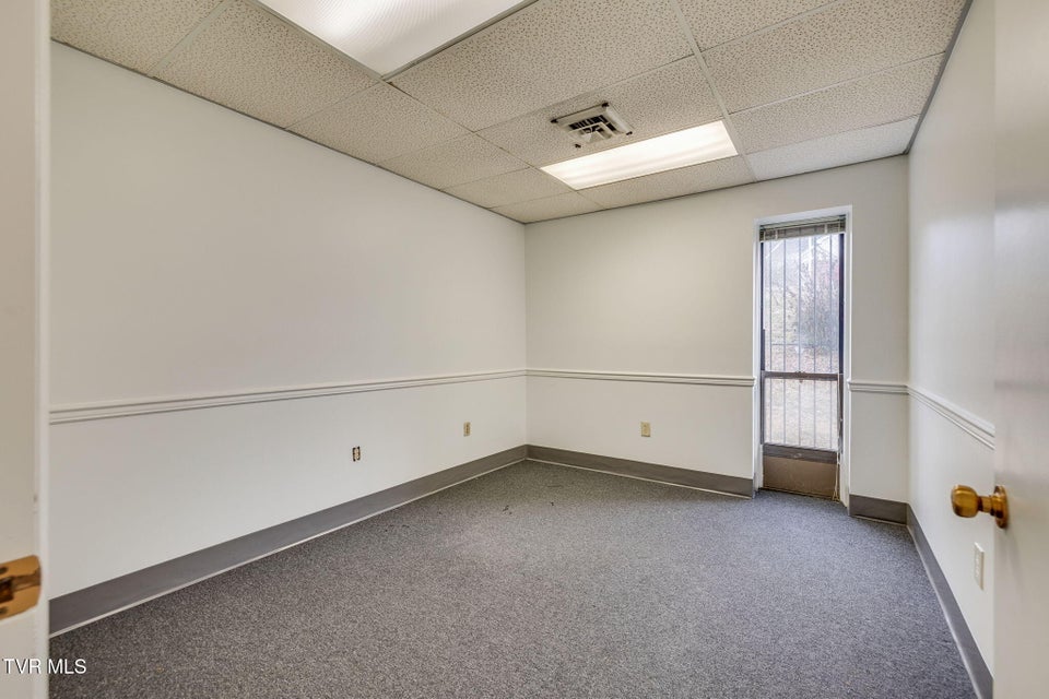 Photo #22: 311 Walnut Street