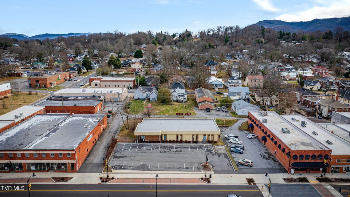 Photo #30: 311 Walnut Street