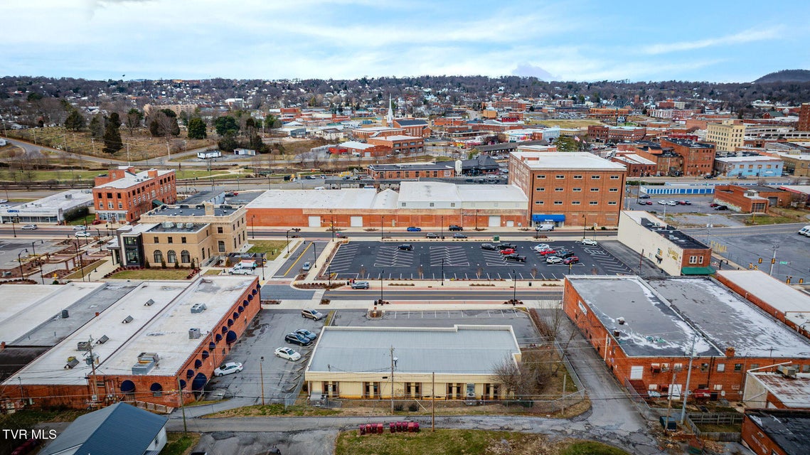 Photo #31: 311 Walnut Street