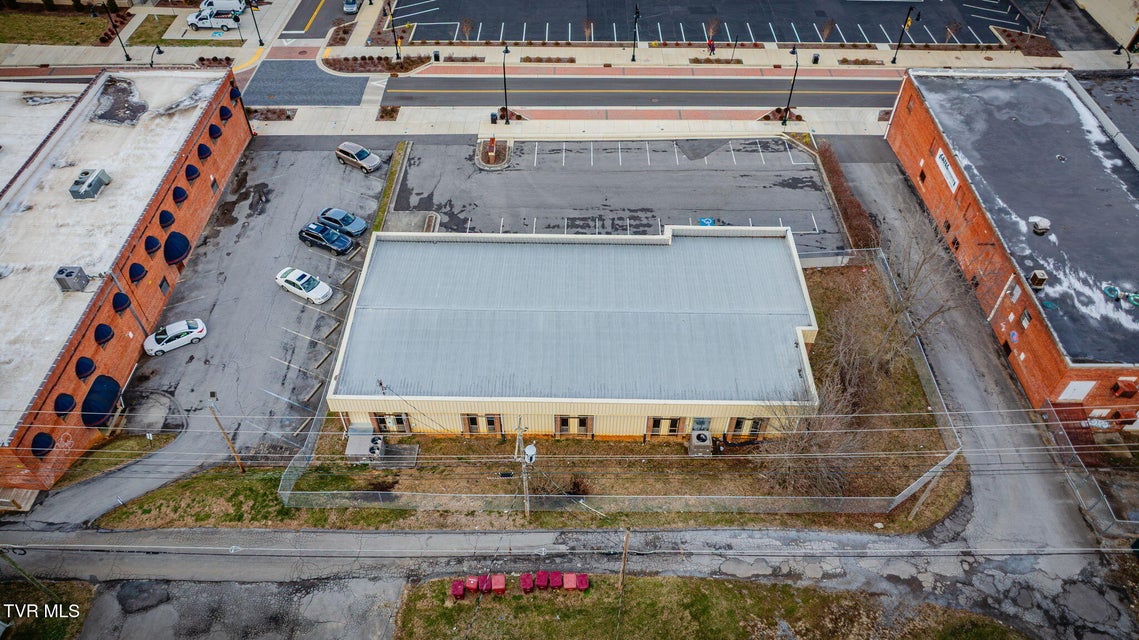 Photo #32: 311 Walnut Street