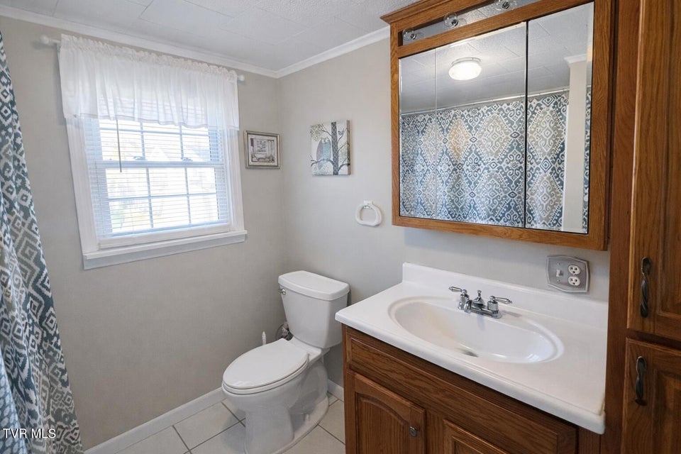 Photo #11: 791 Kentucky Street