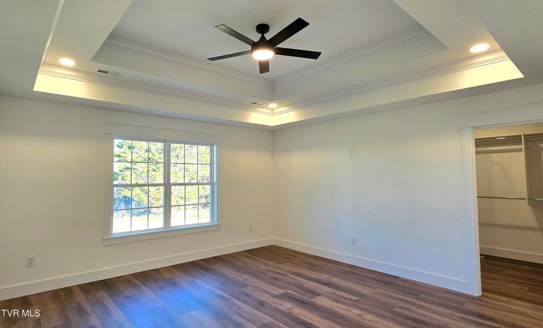 Photo #32: 410 Wiltshire Drive