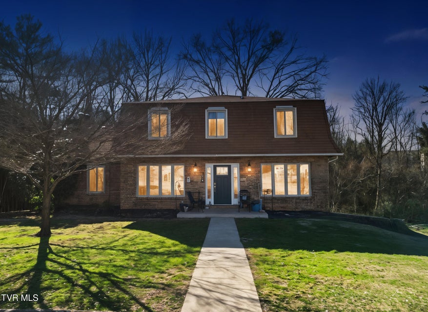 Photo #5: 1210 Tanglewood Drive