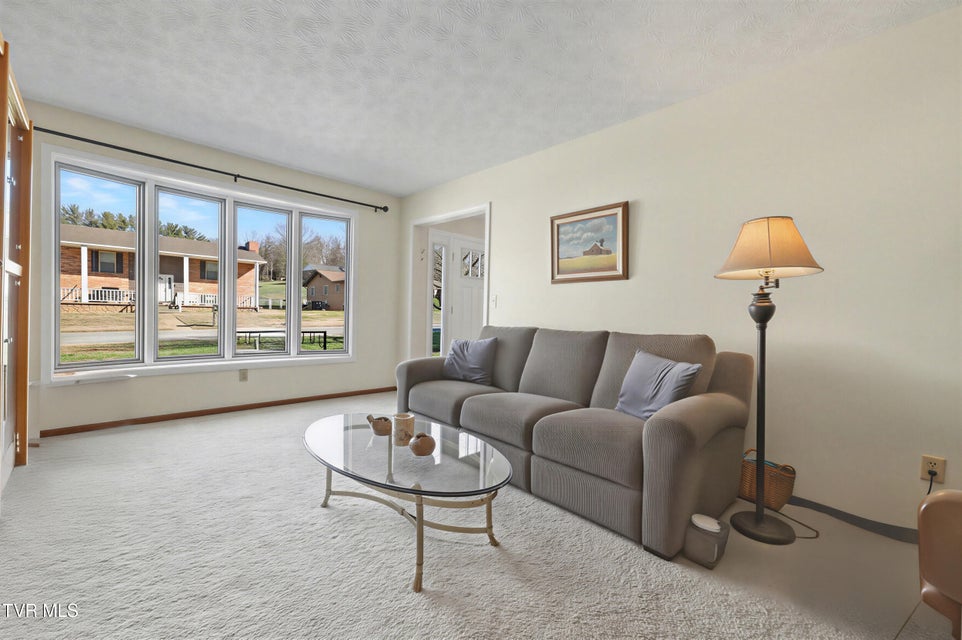 Photo #10: 1210 Tanglewood Drive