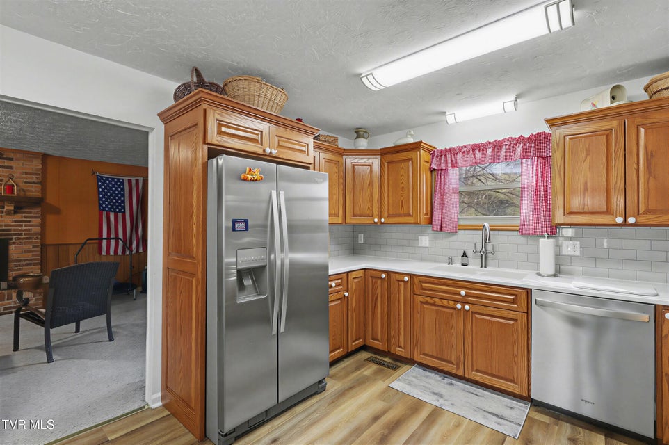 Photo #18: 1210 Tanglewood Drive