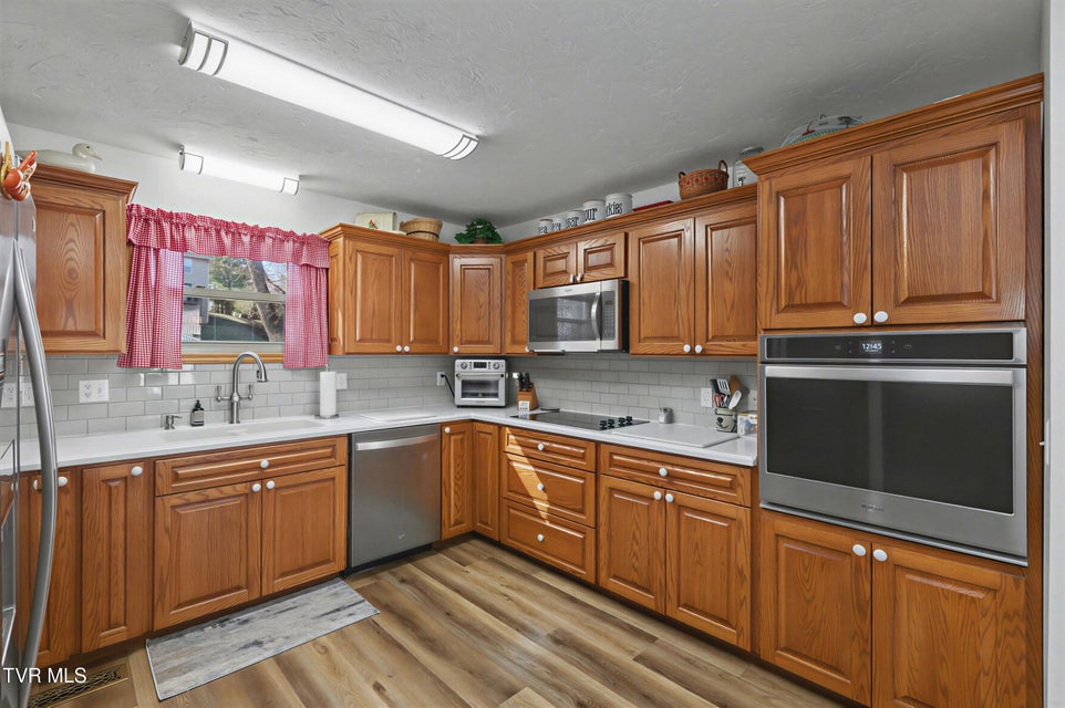 Photo #15: 1210 Tanglewood Drive