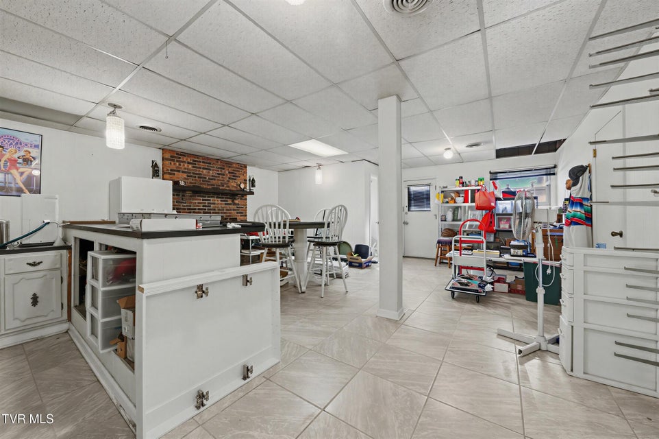 Photo #34: 1210 Tanglewood Drive