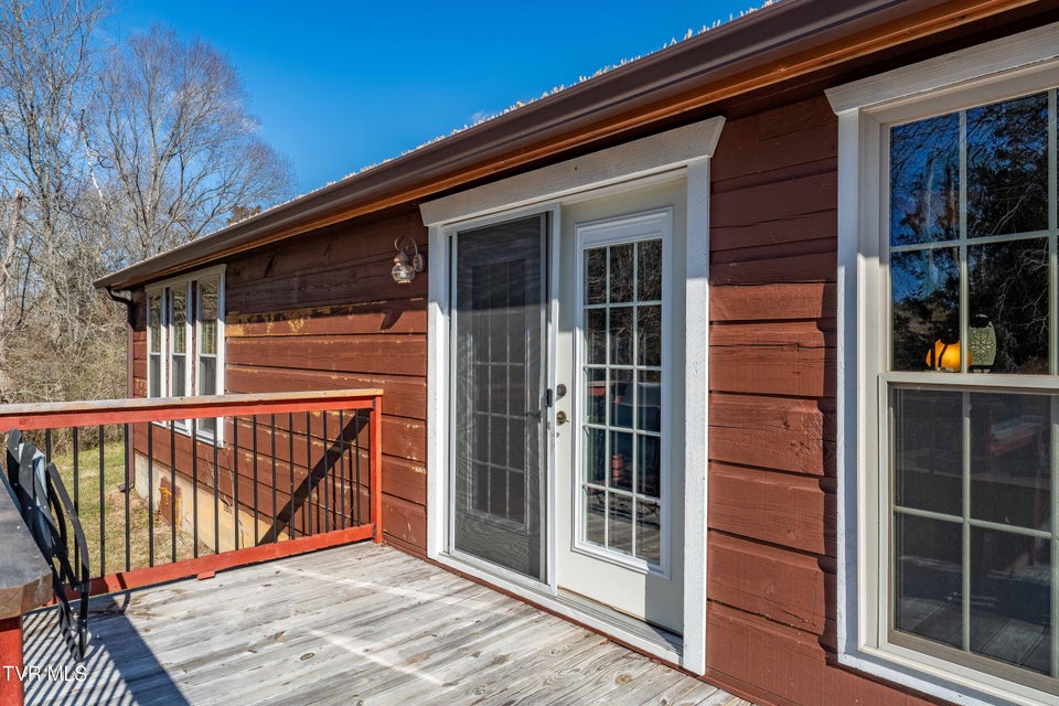 Photo #57: 2715 Old Stage Road