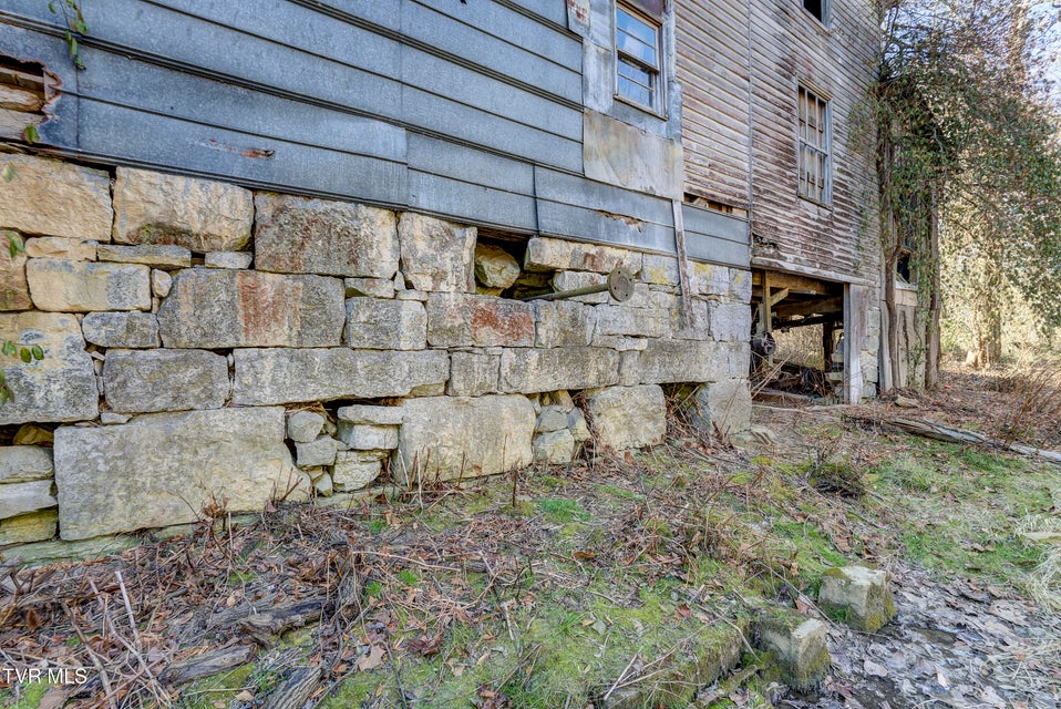 Photo #10: 108 Stayers Lane