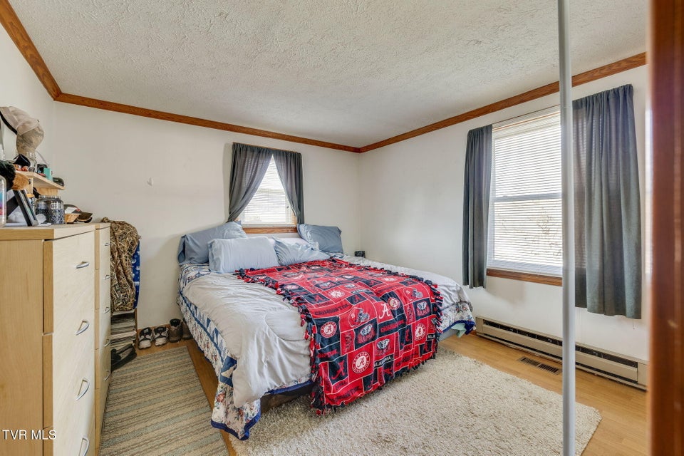 Photo #10: 102 Walnut Road