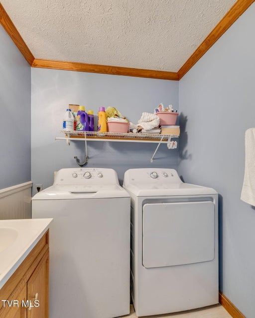 Photo #13: 102 Walnut Road