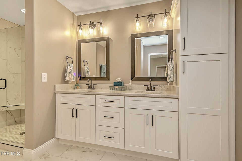 Photo #33: 4091 Maize Place