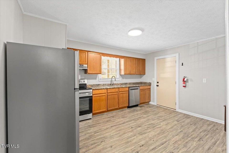 Photo #25: 1412 Knob Creek Road