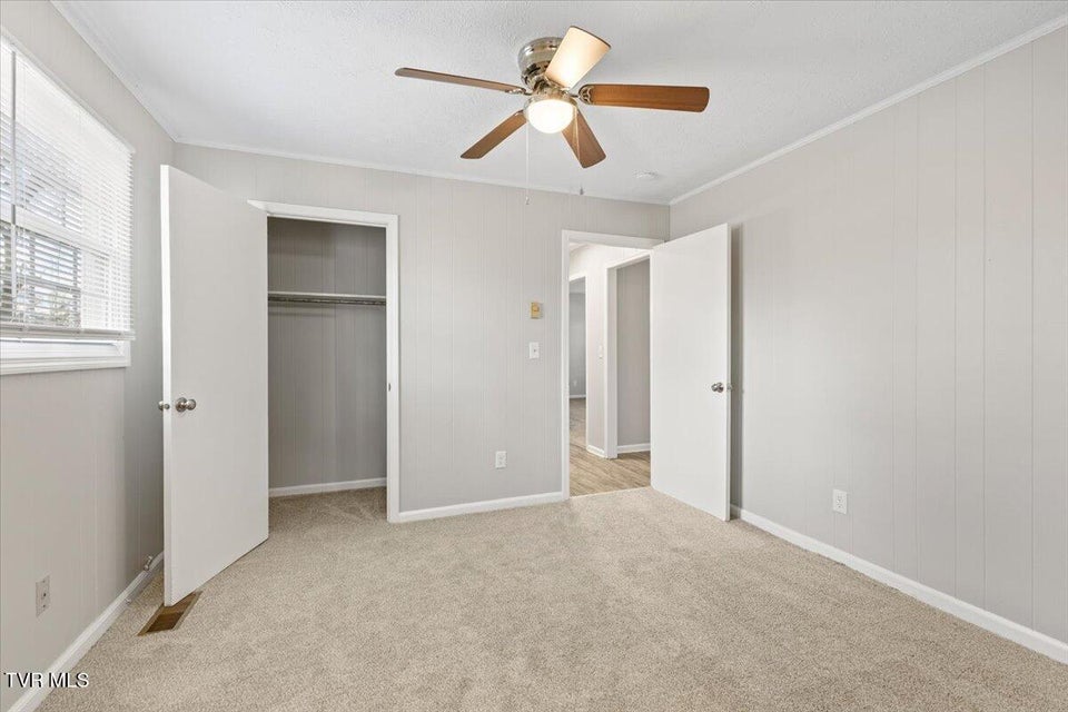 Photo #31: 1412 Knob Creek Road