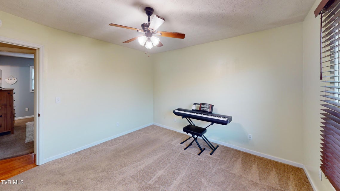 Photo #23: 167 Highland Hills Drive