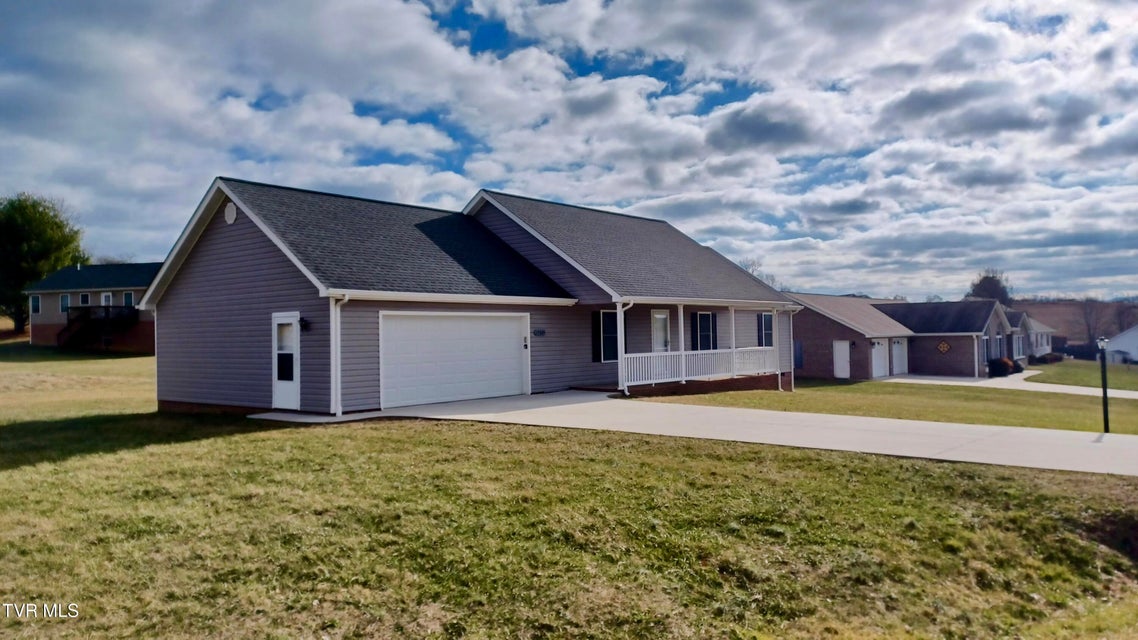 Photo #53: 17505 Bridle Drive