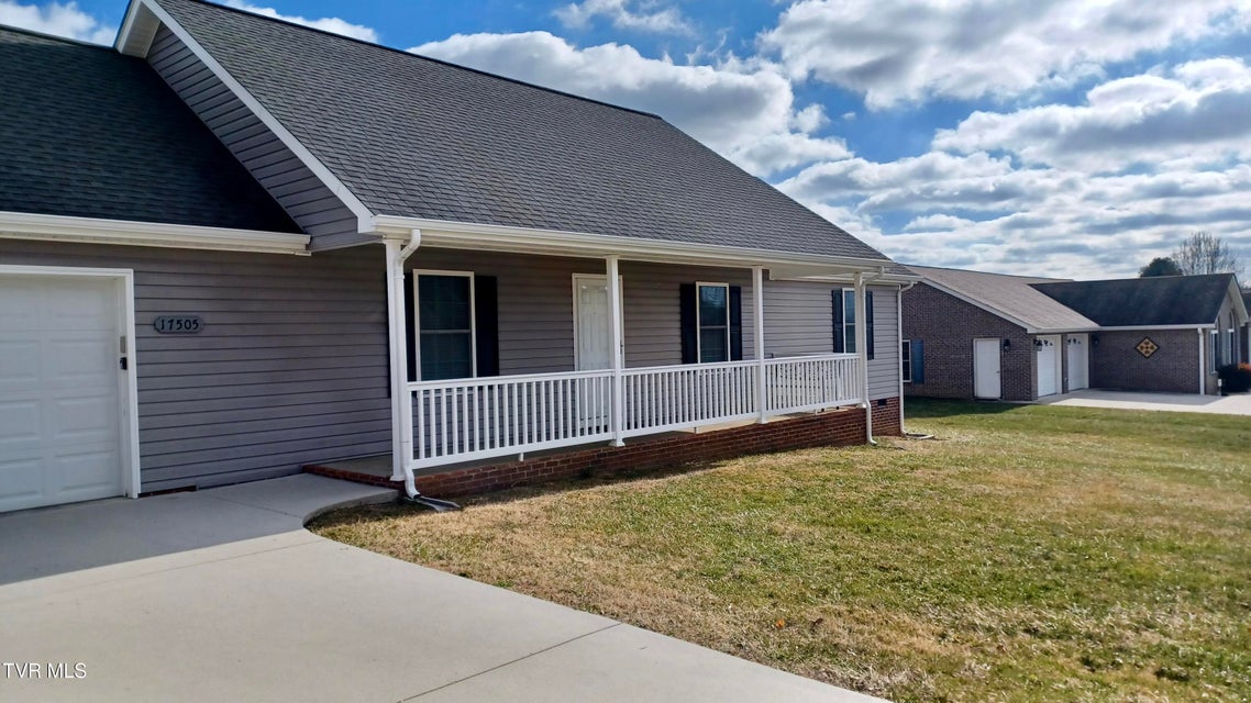 Photo #50: 17505 Bridle Drive