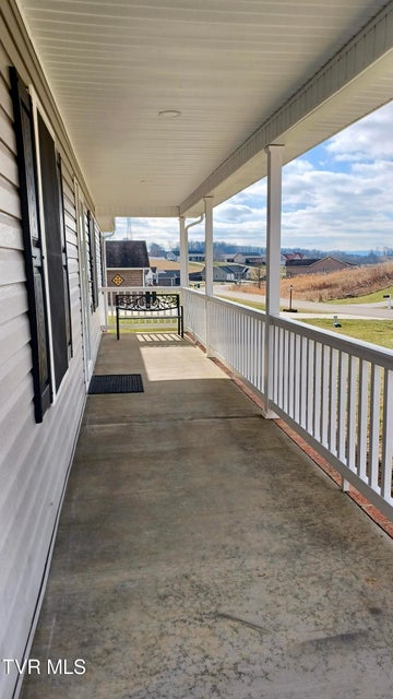 Photo #4: 17505 Bridle Drive