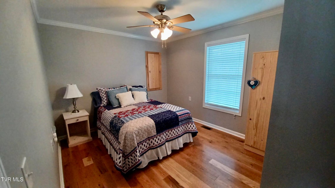 Photo #31: 17505 Bridle Drive