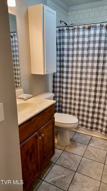 Photo #32: 17505 Bridle Drive