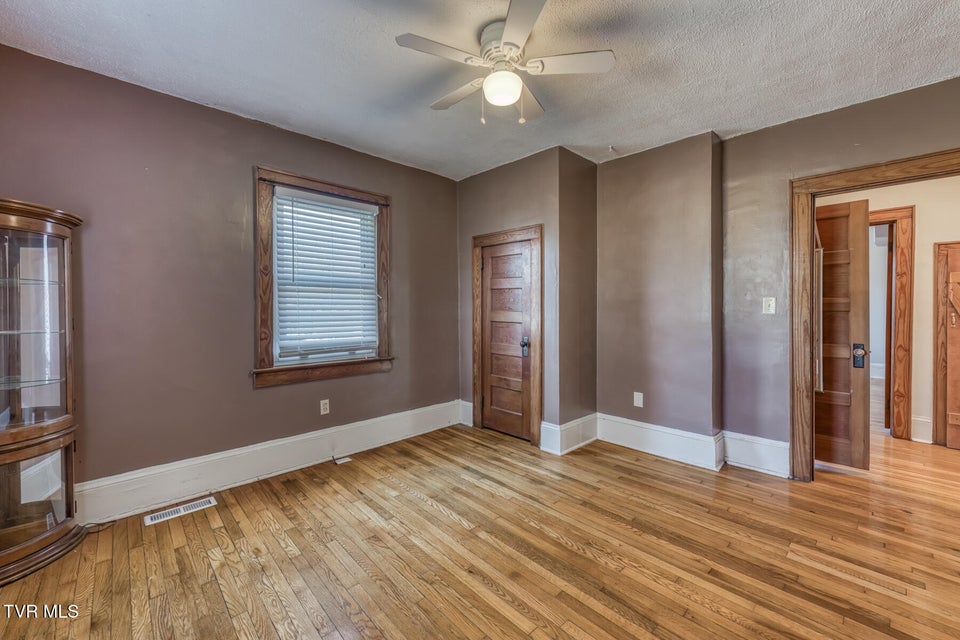 Photo #29: 209 Crossway Rd Road