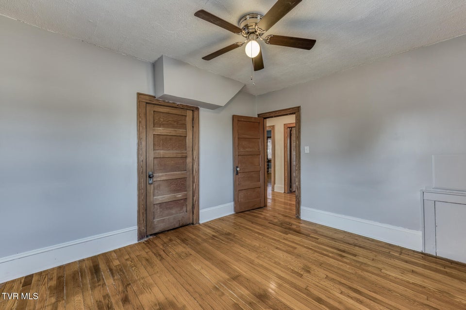 Photo #32: 209 Crossway Rd Road