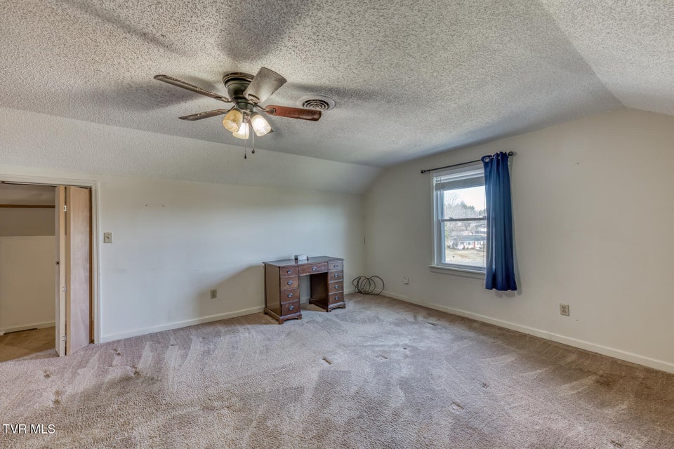 Photo #33: 209 Crossway Rd Road