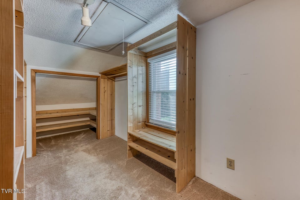 Photo #36: 209 Crossway Rd Road