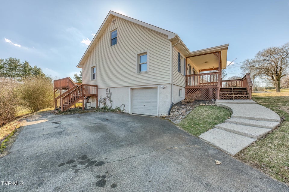 Photo #16: 209 Crossway Rd Road