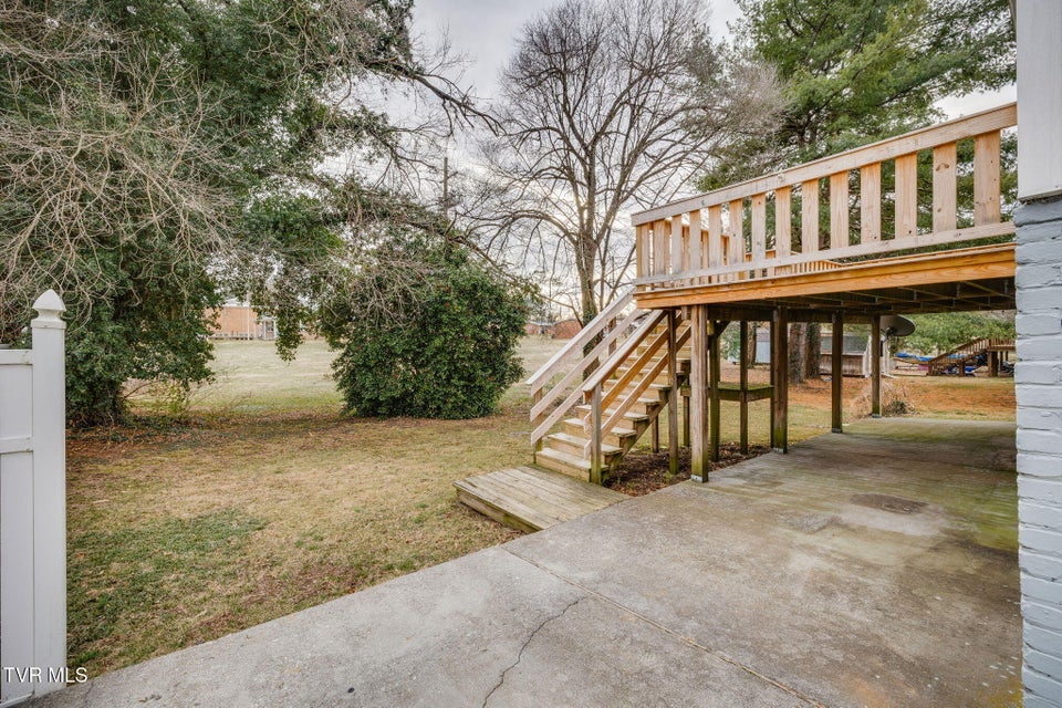 Photo #40: 601 6th Street