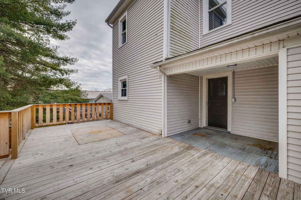 Photo #38: 601 6th Street