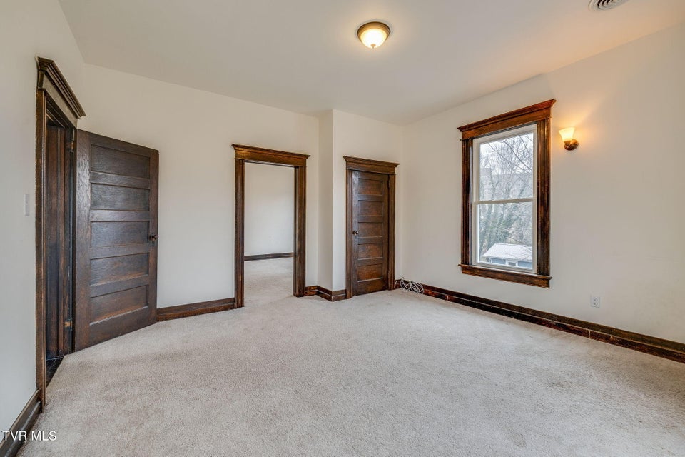 Photo #35: 601 6th Street