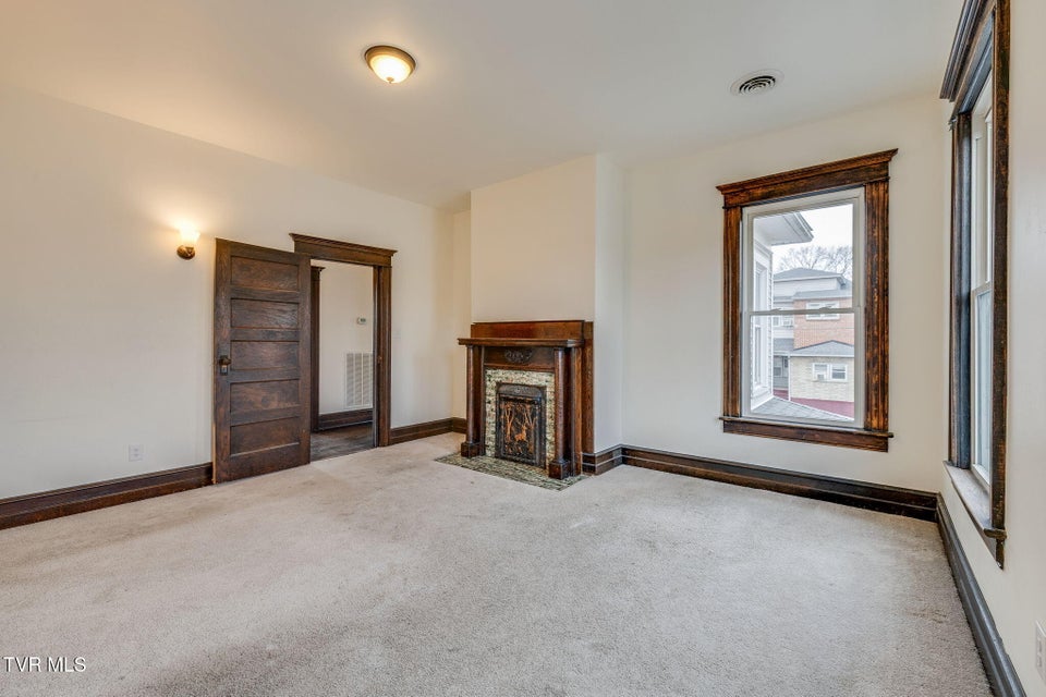 Photo #28: 601 6th Street