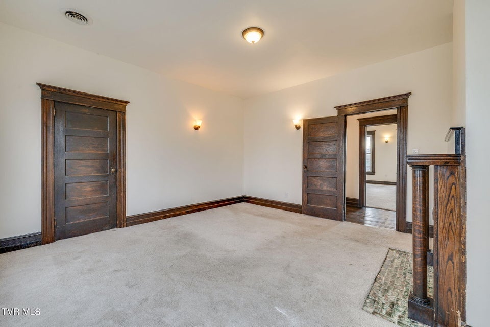 Photo #27: 601 6th Street