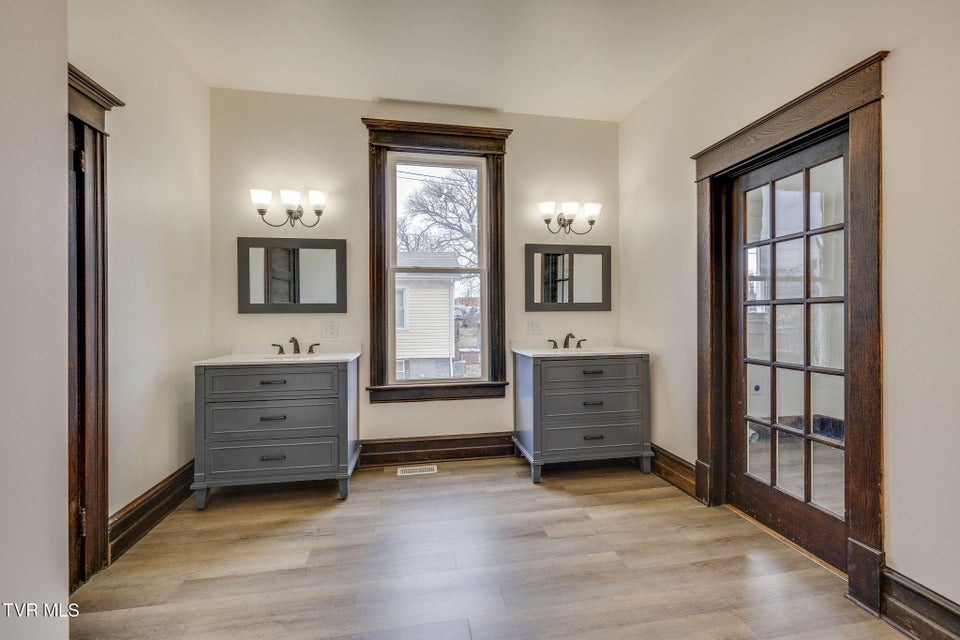 Photo #21: 601 6th Street