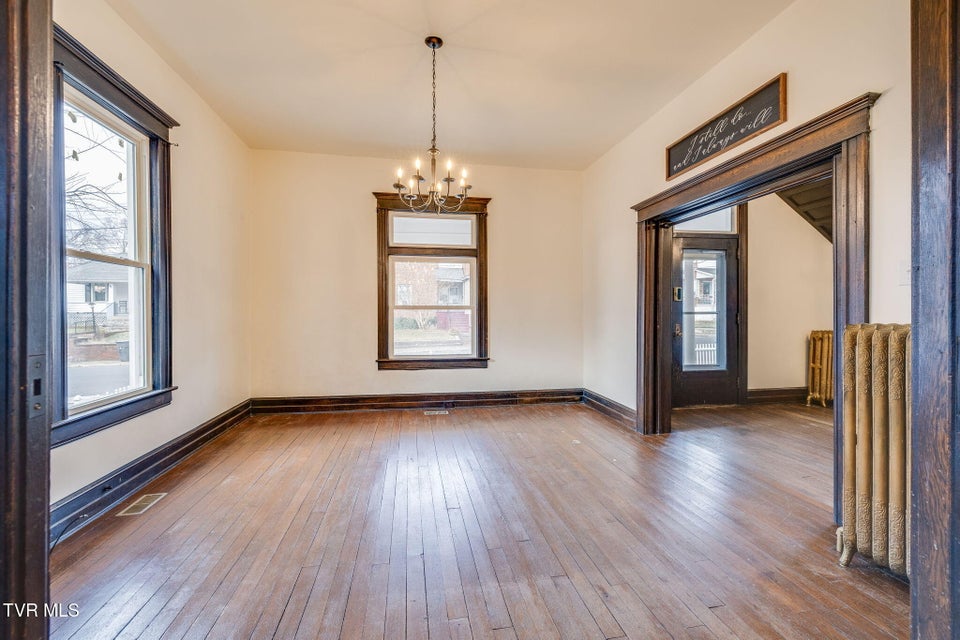 Photo #8: 601 6th Street