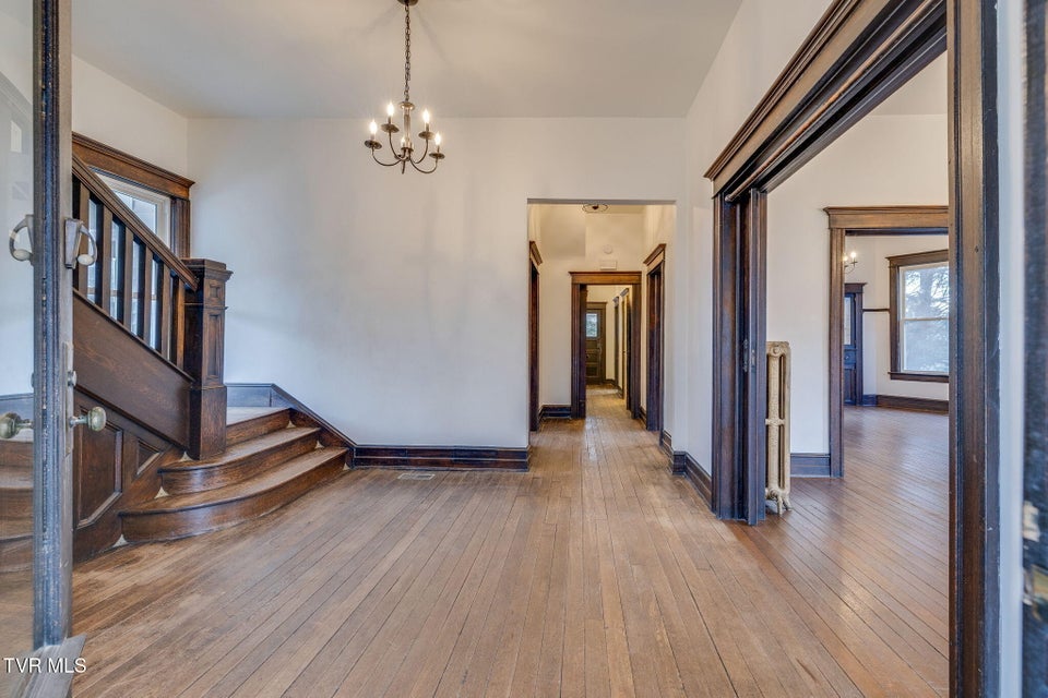 Photo #5: 601 6th Street