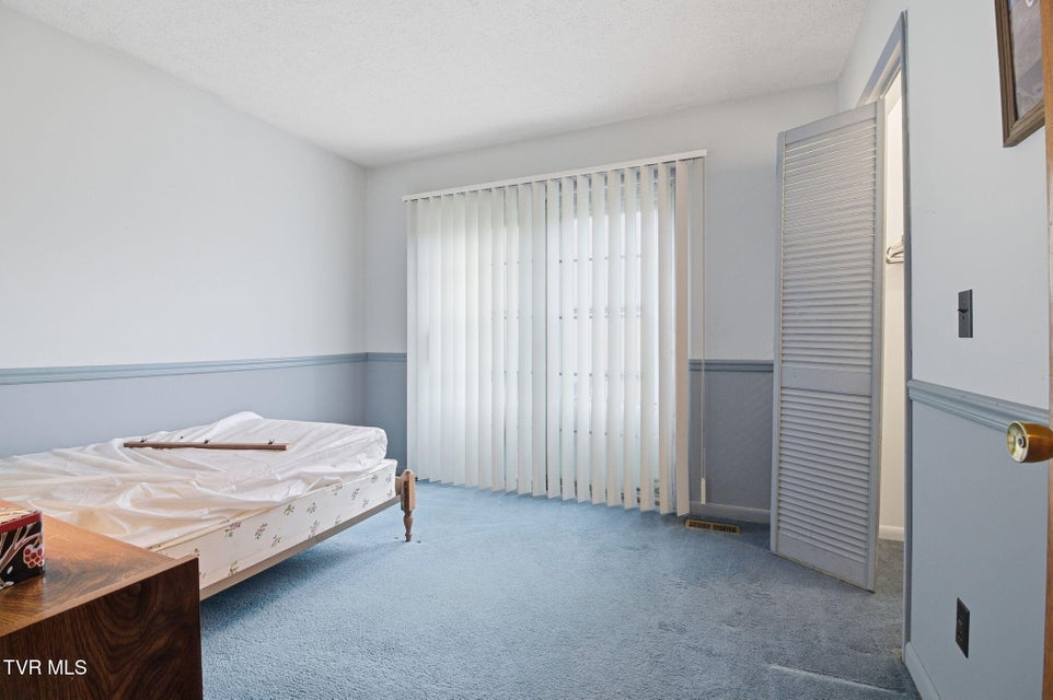 Photo #17: 3928 Happy Hallow Road